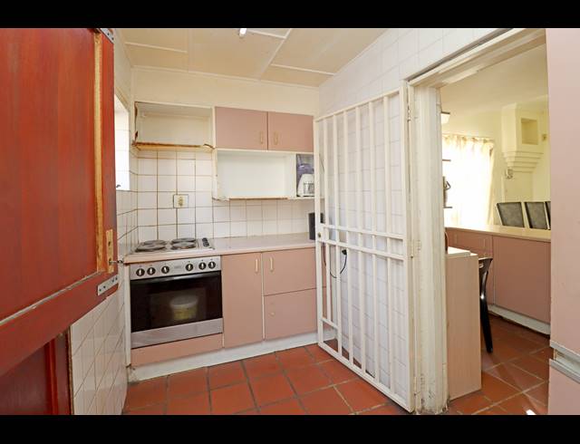 2 BEDROOM HOUSE FOR SALE IN ORANGE GROVE